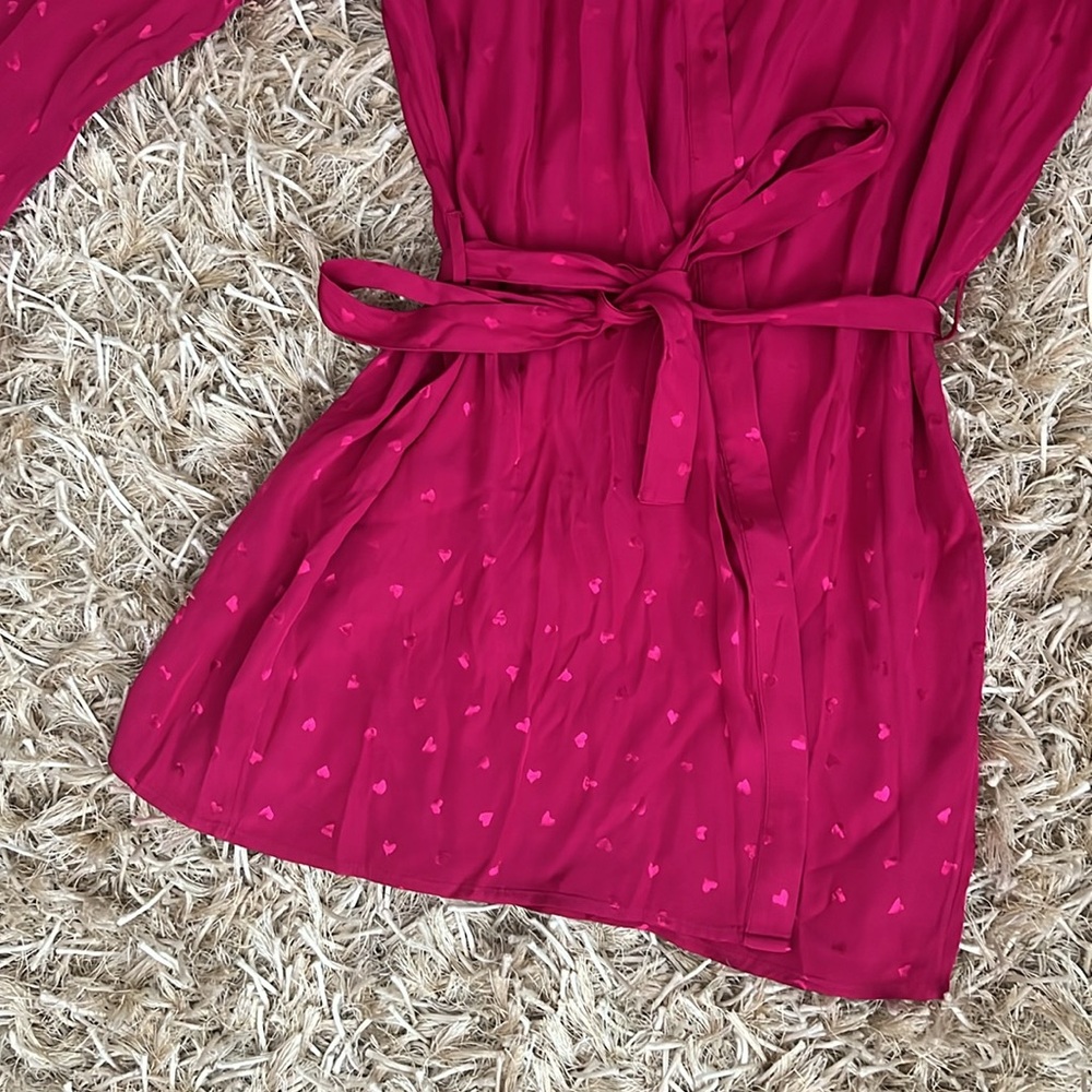 LSPACE Pink Heart Robe - Picture 12 of 13